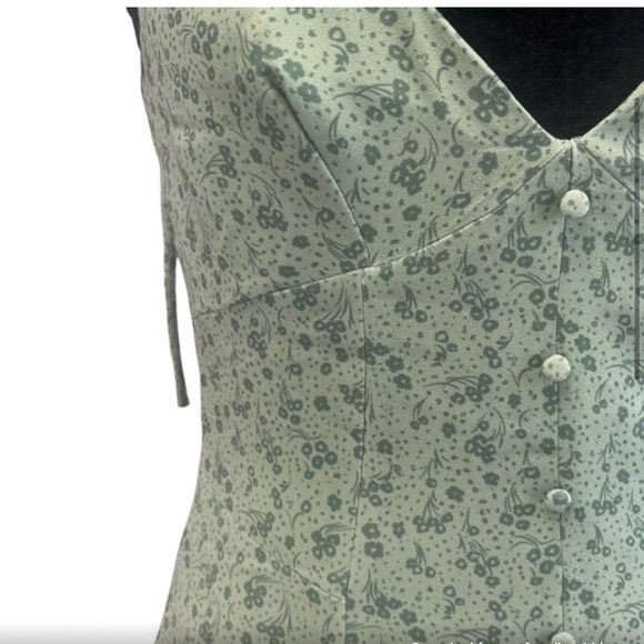 NWOT HOUSE OF CB 'Cornelia' Green Tonal Floral Midi Dress -Size M *37* - Picture 7 of 13